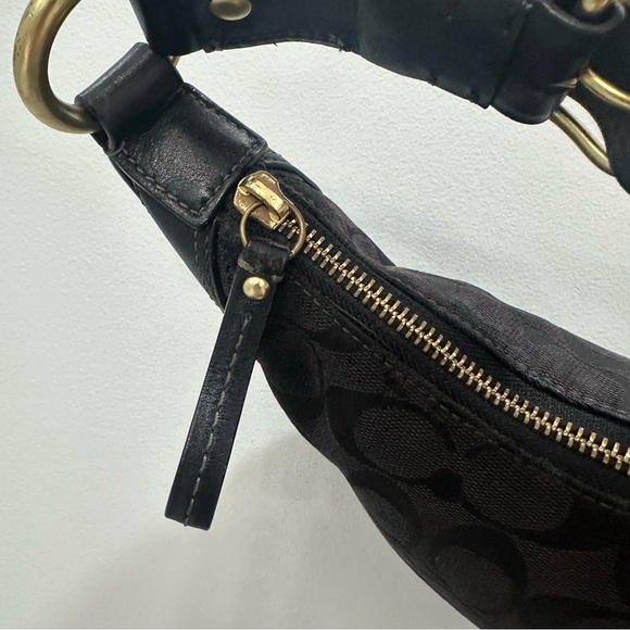 Coach Y2K Signature Canvas Hobo Shoulder Bag - Picture 9 of 16